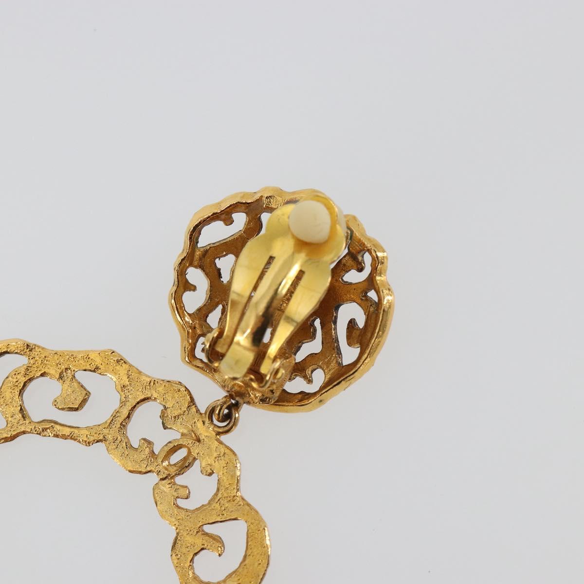 CHANEL Pierce Metal Gold Tone CC Auth 198818V