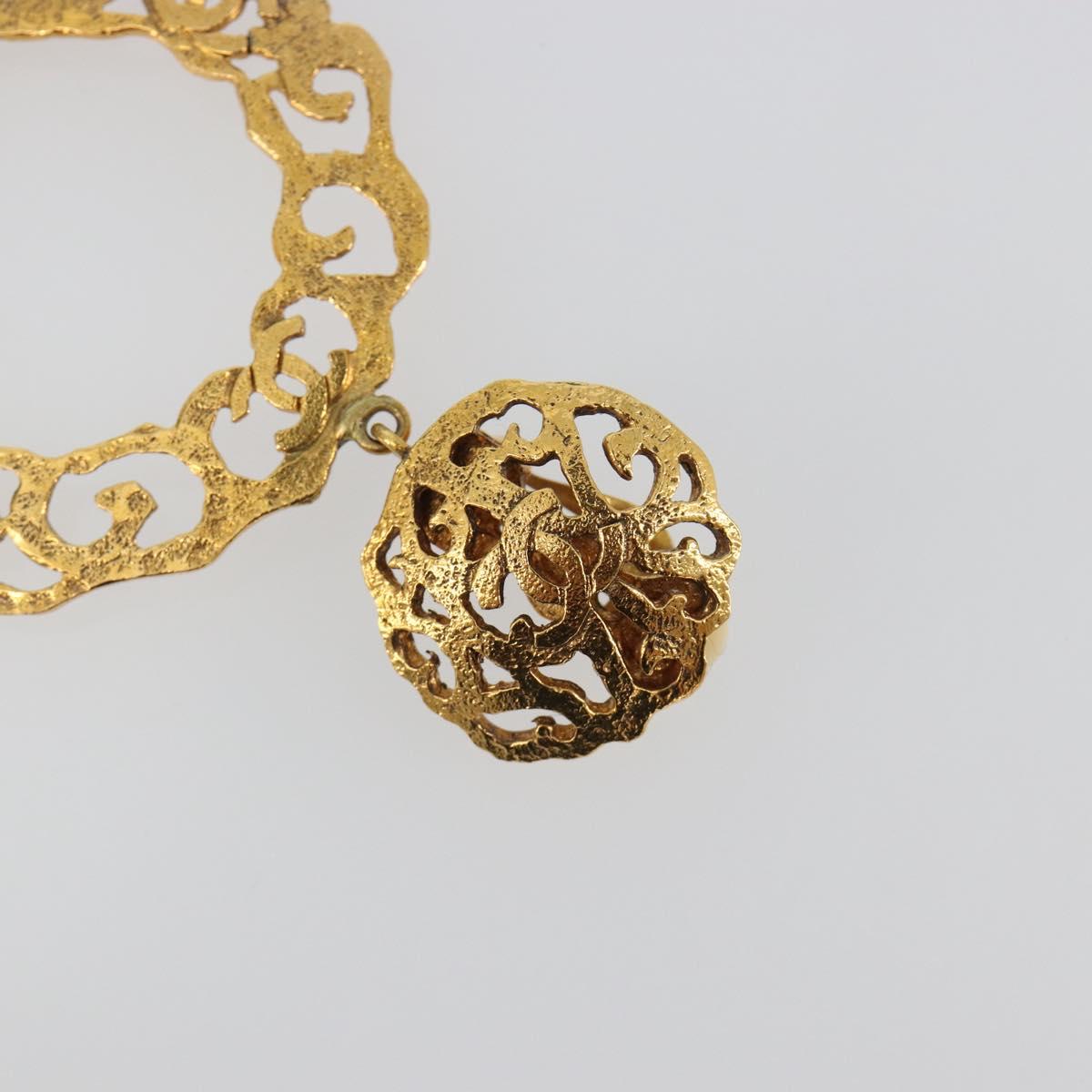 CHANEL Pierce Metal Gold Tone CC Auth 198818V
