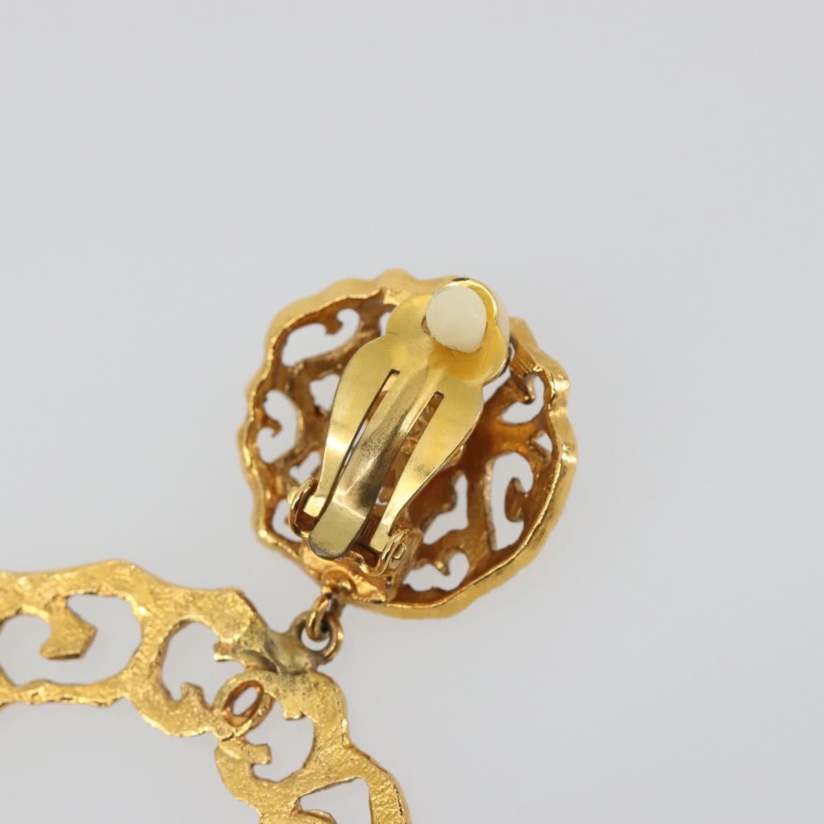 CHANEL Pierce Metal Gold Tone CC Auth 198818V
