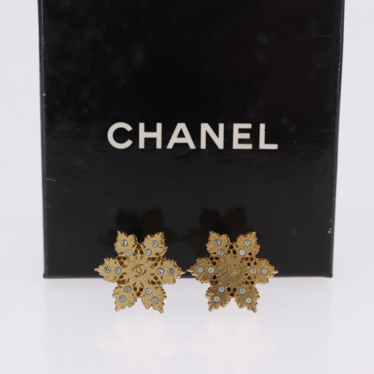 CHANEL Pierce Metal Gold Tone CC Auth 198819