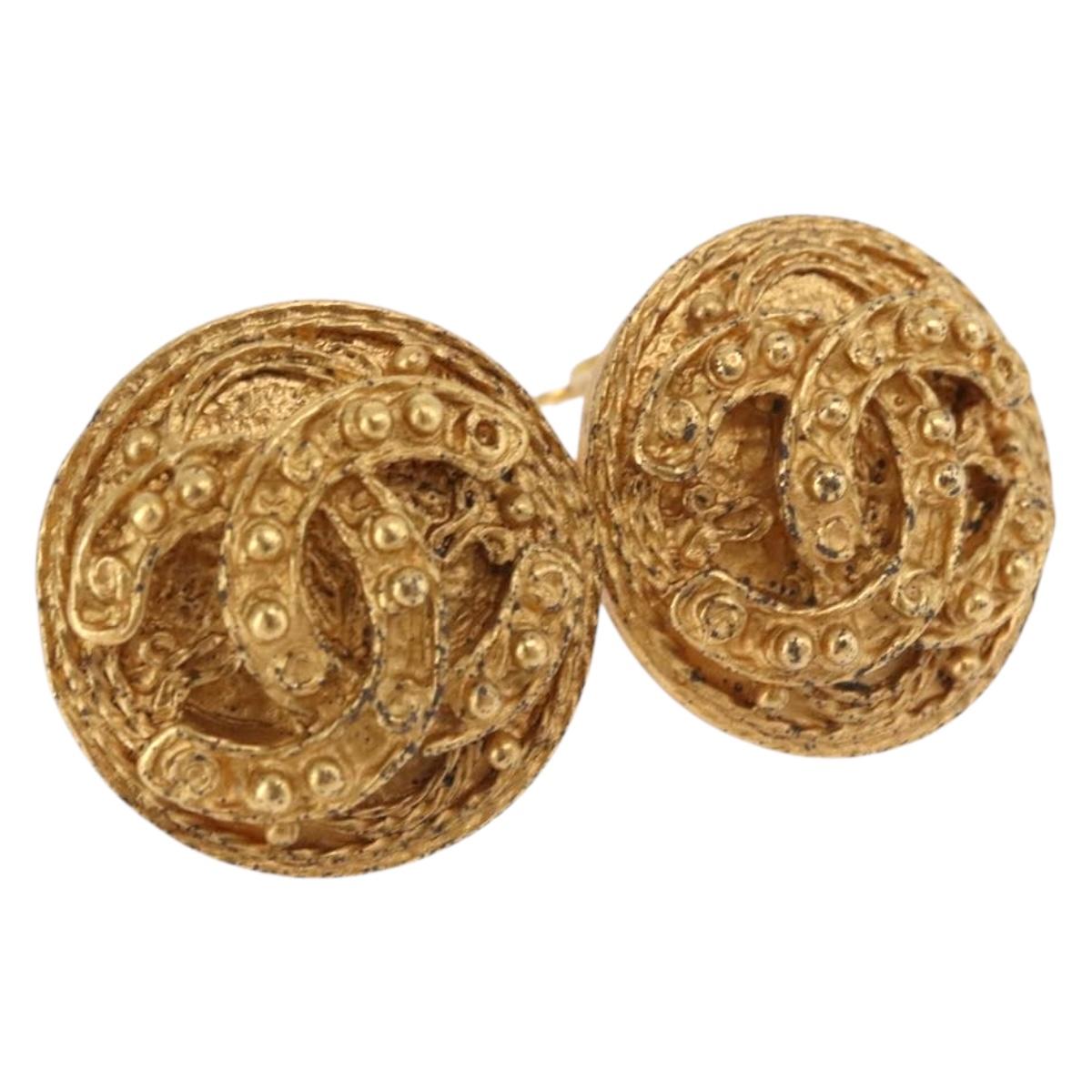 CHANEL Earring Metal Gold Tone CC Auth 198822V