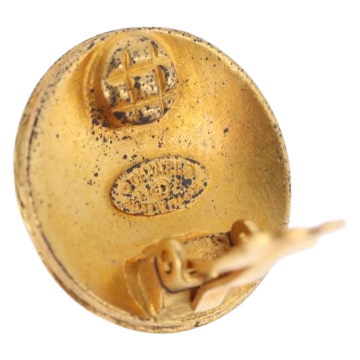 CHANEL Earring Metal Gold Tone CC Auth 198822V