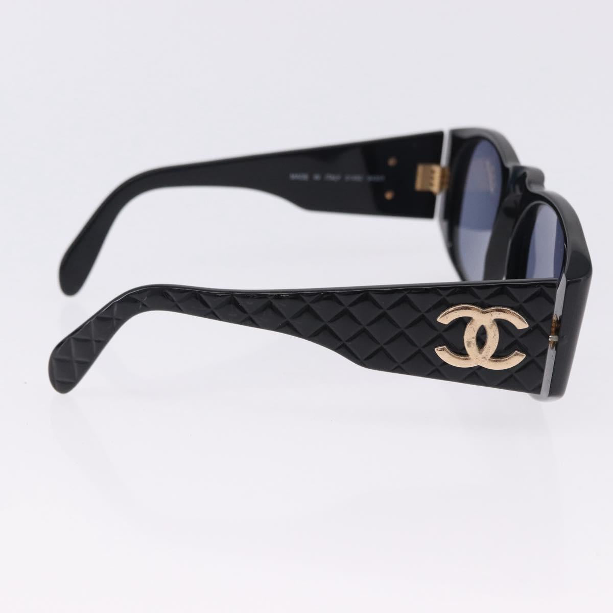 CHANEL COCO Mark Matelasse Sunglasses Plastic Black Gold CC Auth 198824