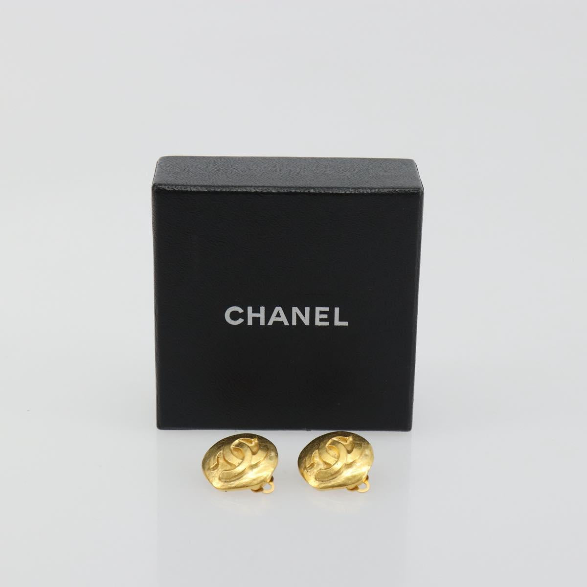 CHANEL Earring Metal Gold Tone CC Auth 198842V