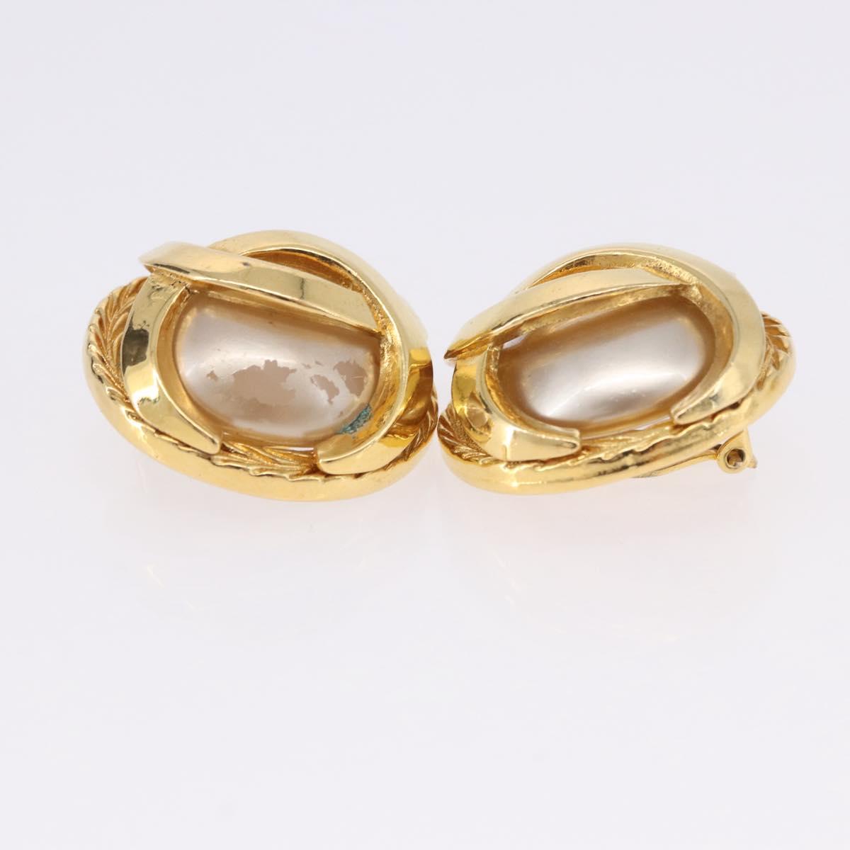 CHANEL Pearl Earring metal Gold Tone CC Auth 198846