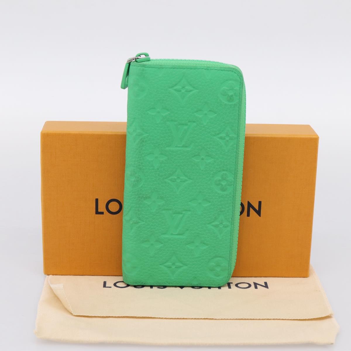 LOUIS VUITTON Taurillon Clemence Zippy Wallet Vertical Green M81549 Auth 198868M
