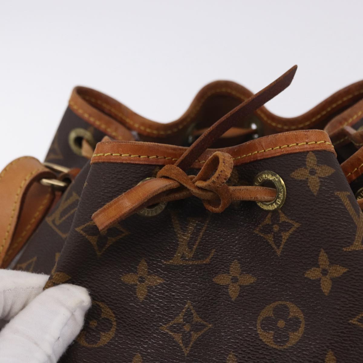 LOUIS VUITTON Monogram Petit Noe Shoulder Bag M42226 LV Auth 198921