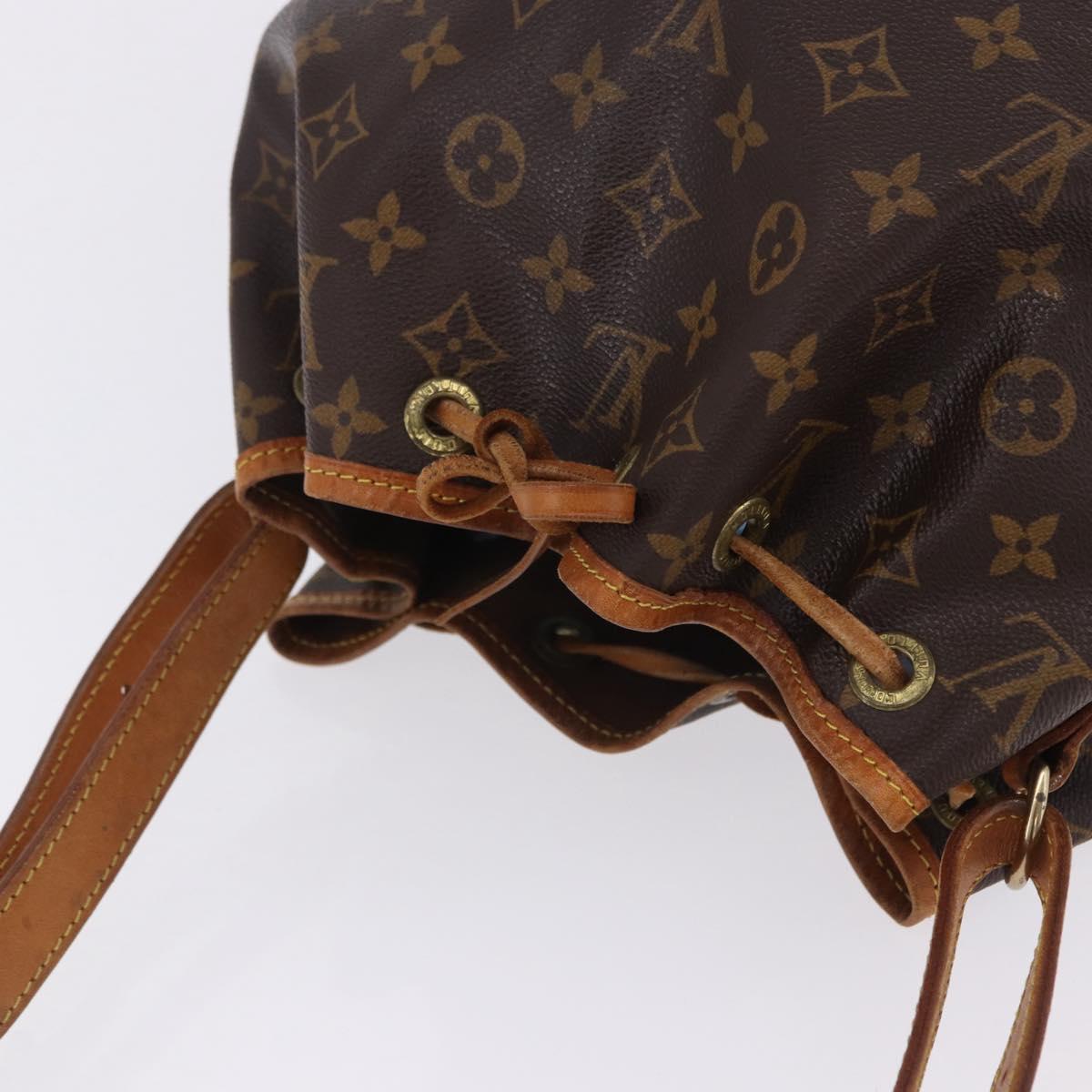 LOUIS VUITTON Monogram Petit Noe Shoulder Bag M42226 LV Auth 198921