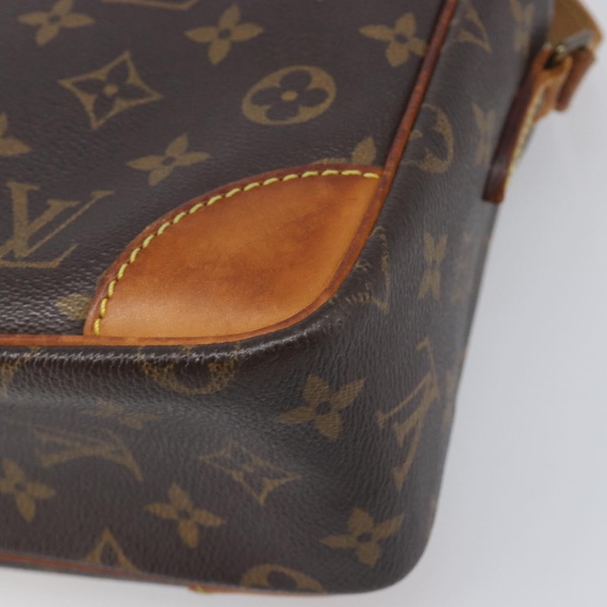 LOUIS VUITTON Monogram Trocadero 30 Shoulder Bag M51272 LV Auth 198933