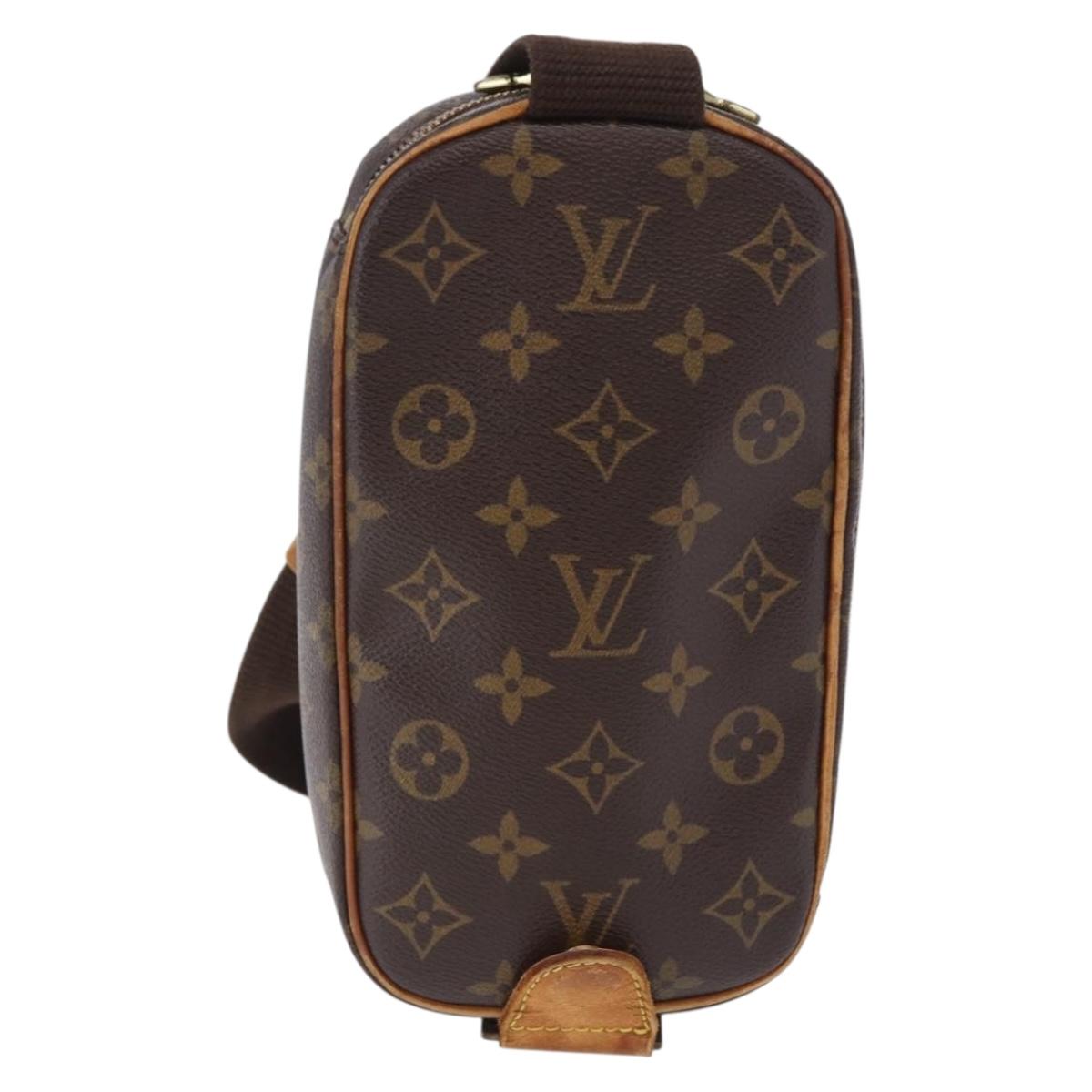LOUIS VUITTON Monogram Pochette Gange Shoulder Bag M51870 LV Auth 198937