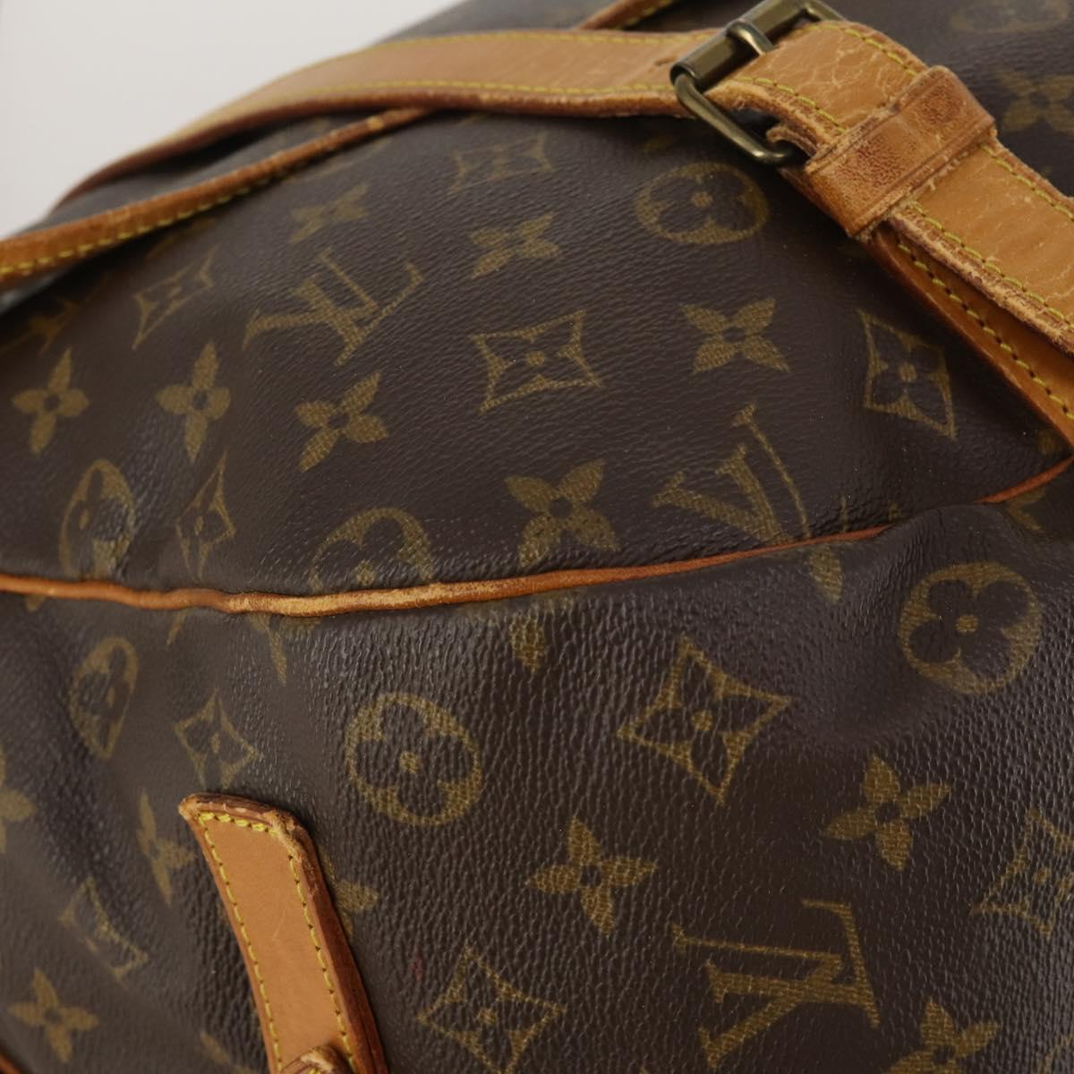 LOUIS VUITTON Monogram Saumur 43 Shoulder Bag M42252 LV Auth 198992