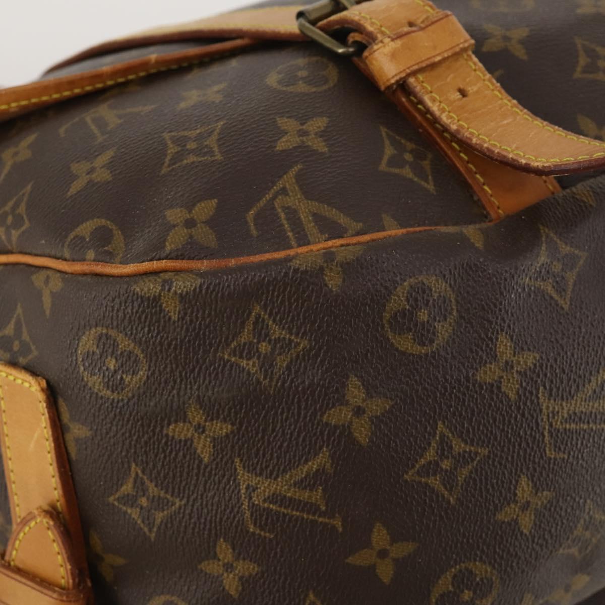 LOUIS VUITTON Monogram Saumur 43 Shoulder Bag M42252 LV Auth 198992