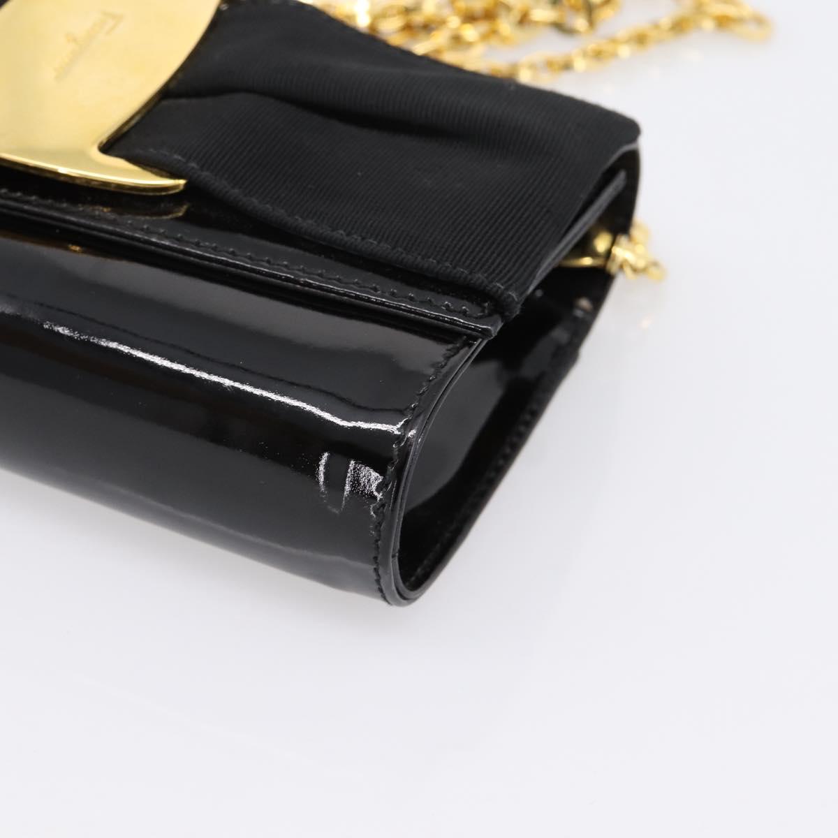 Salvatore Ferragamo Vala Chain Shoulder Bag Patent Black Gold Tone Auth 199006