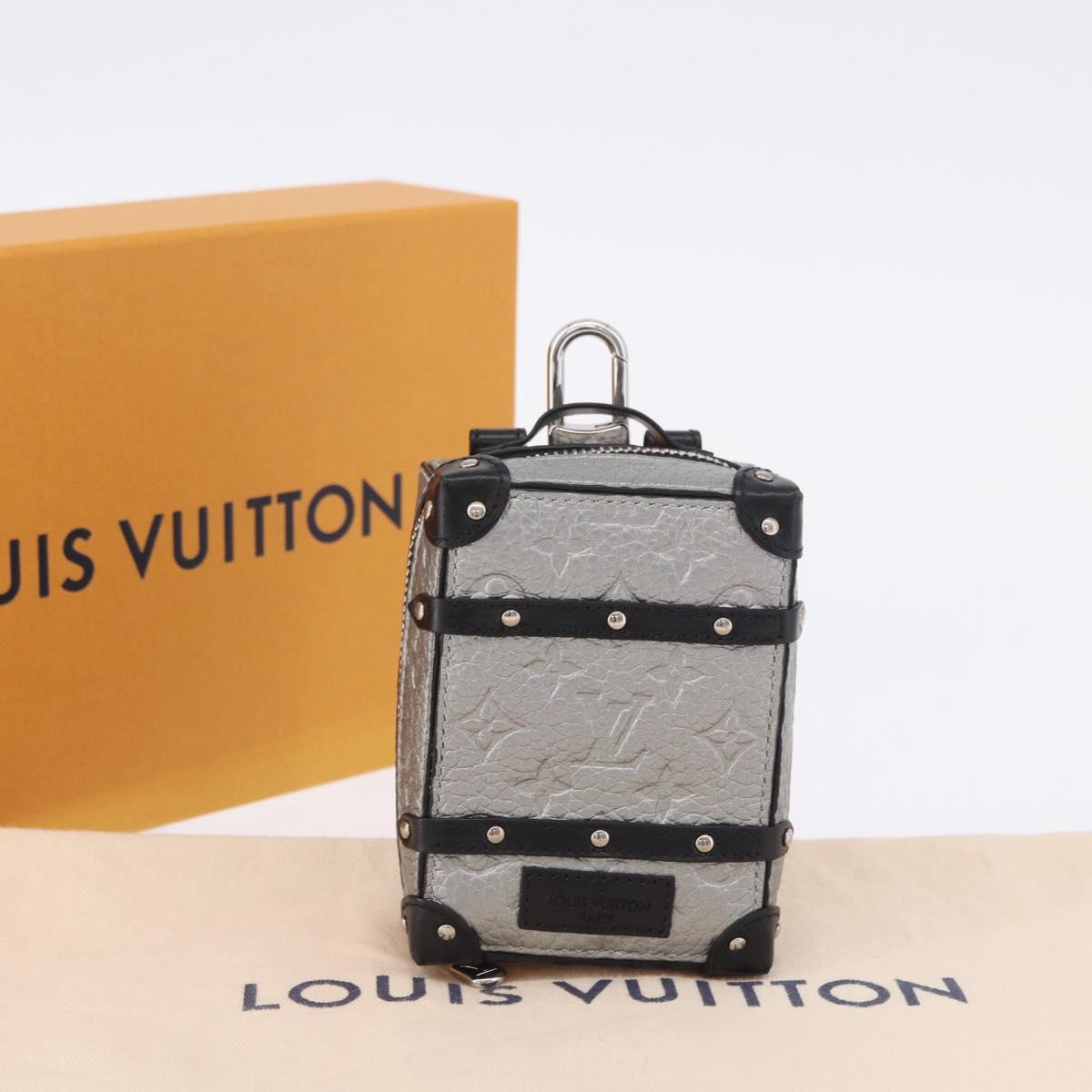 LOUIS VUITTON Monogram BackpackTrunk Charm Silver Black M01392 LV Auth 199063M