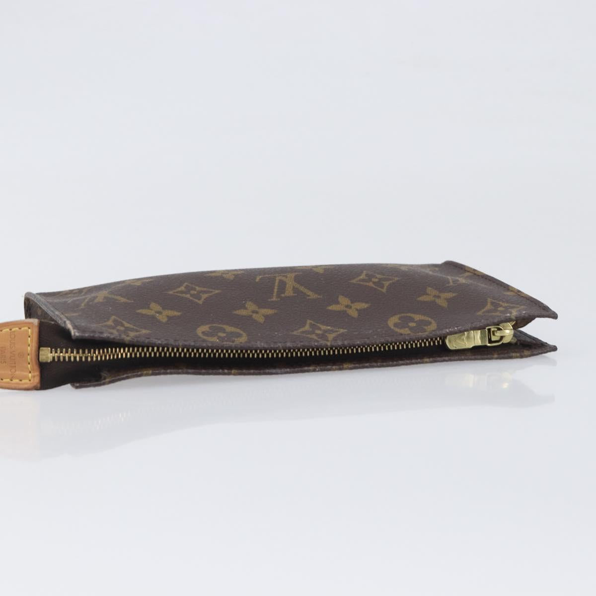 LOUIS VUITTON Monogram Bucket GM Accessory Pouch LV Auth 199081