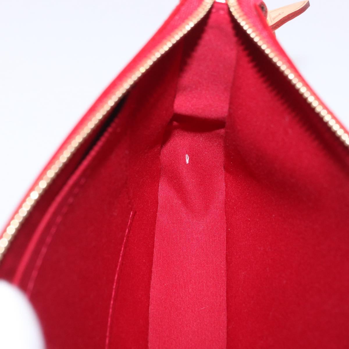 LOUIS VUITTON Monogram Vernis Pochette Accessoires Rouge Grunadine Auth 199154V