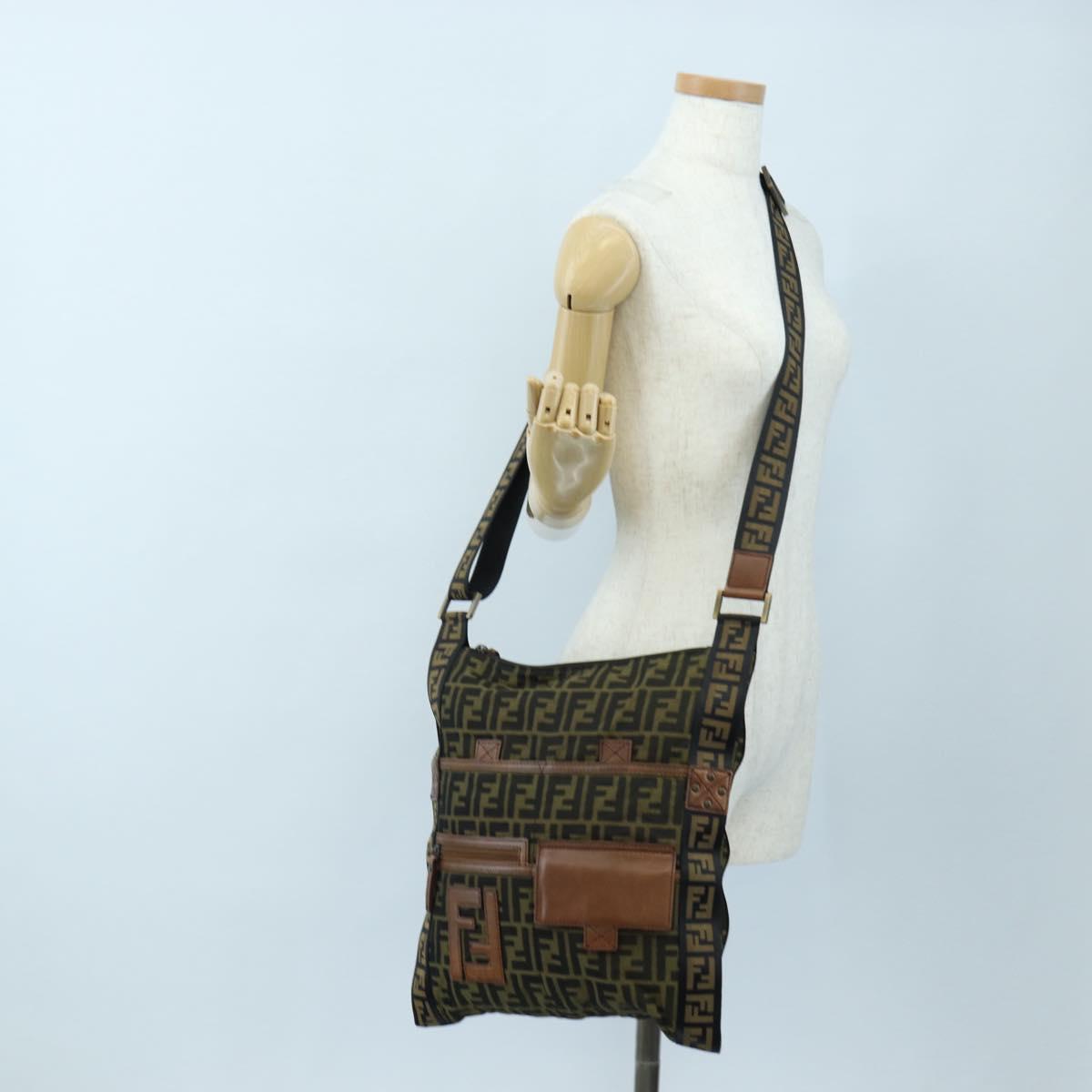 FENDI Zucca Canvas Shoulder Bag Brown Black Auth 199194V