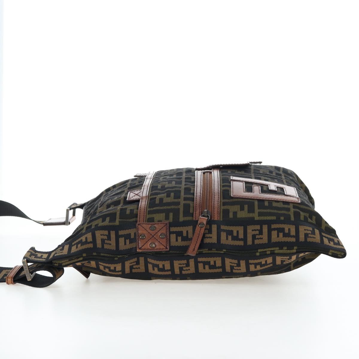 FENDI Zucca Canvas Shoulder Bag Brown Black Auth 199194V