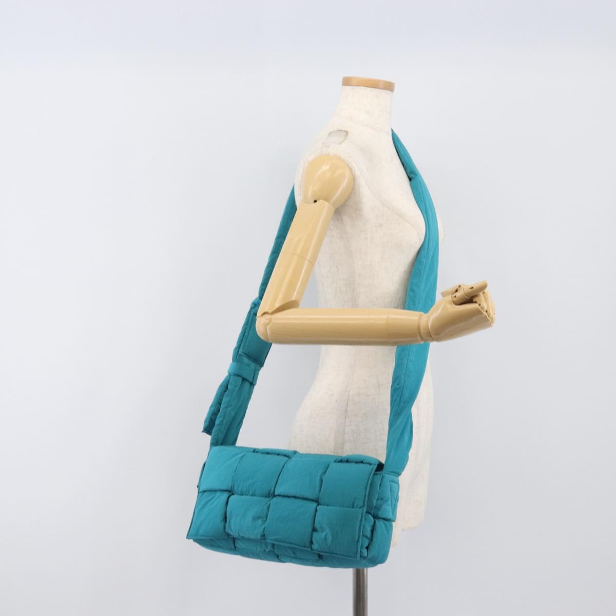 BOTTEGA VENETA MAXI INTRECCIATO Cassette Bag Nylon Turquoise Blue Auth 199207V