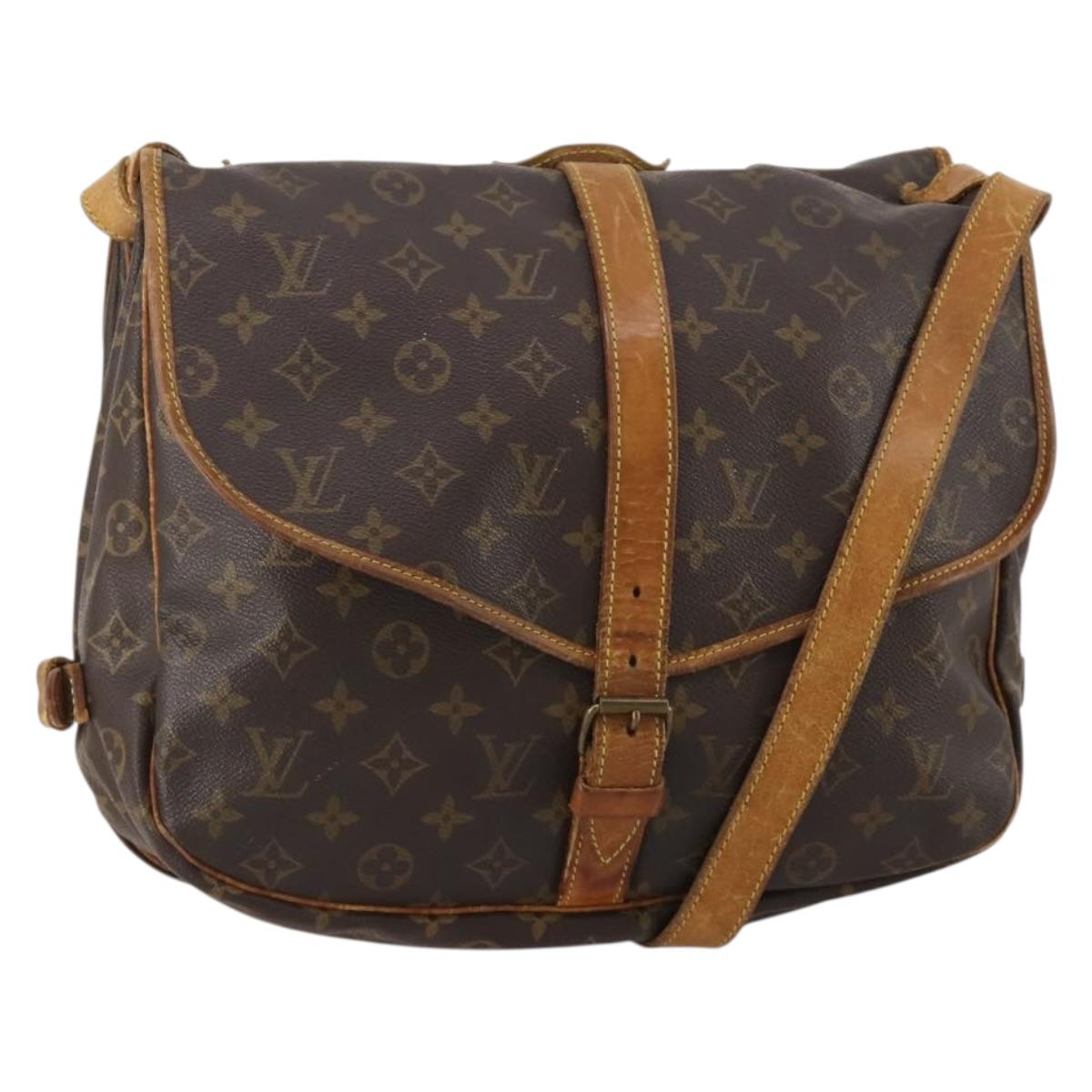 LOUIS VUITTON Monogram Saumur 35 Shoulder Bag M42254 LV Auth 199354