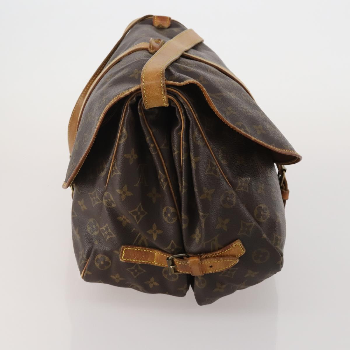 LOUIS VUITTON Monogram Saumur 35 Shoulder Bag M42254 LV Auth 199354