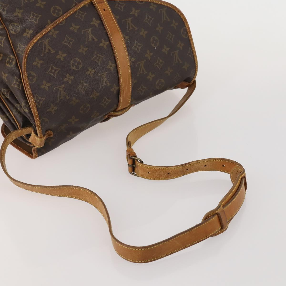 LOUIS VUITTON Monogram Saumur 35 Shoulder Bag M42254 LV Auth 199354