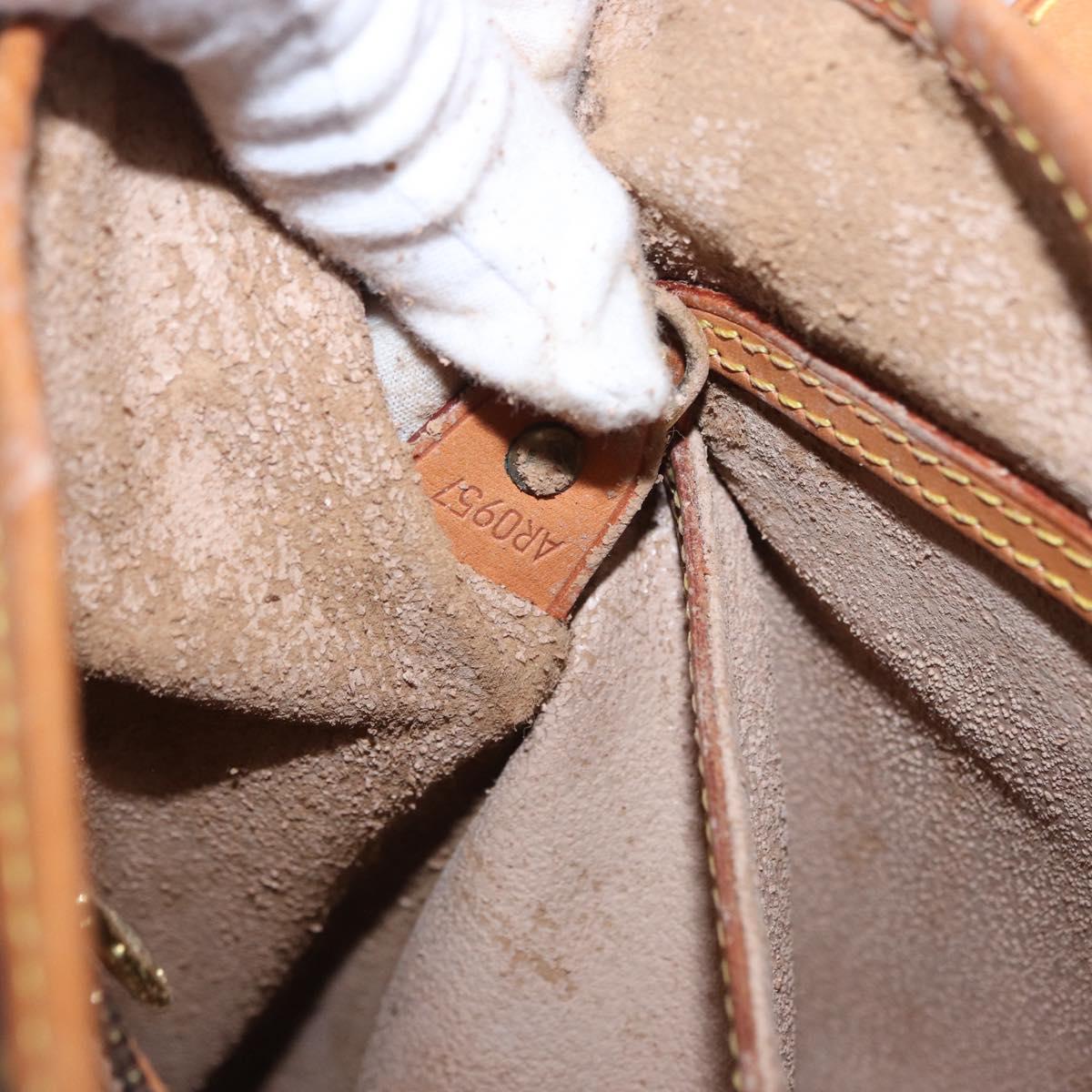 LOUIS VUITTON Monogram Bucket GM Shoulder Bag M42236 LV Auth 199487