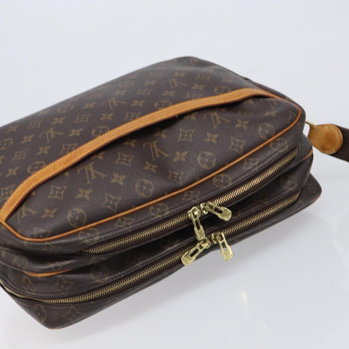 LOUIS VUITTON Monogram Reporter GM Shoulder Bag M45252 LV Auth 199490