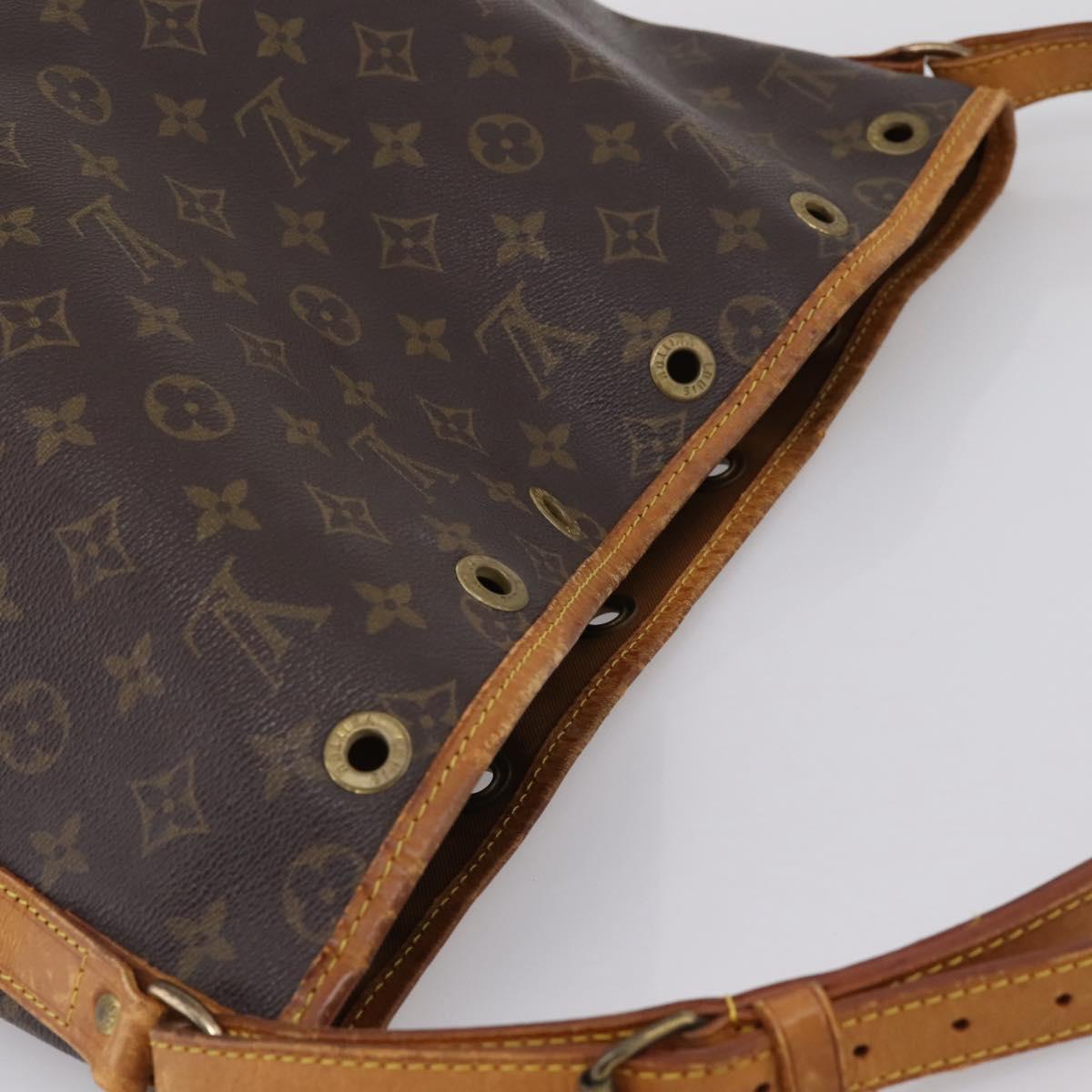 LOUIS VUITTON Monogram Noe Shoulder Bag M42224 LV Auth 199512