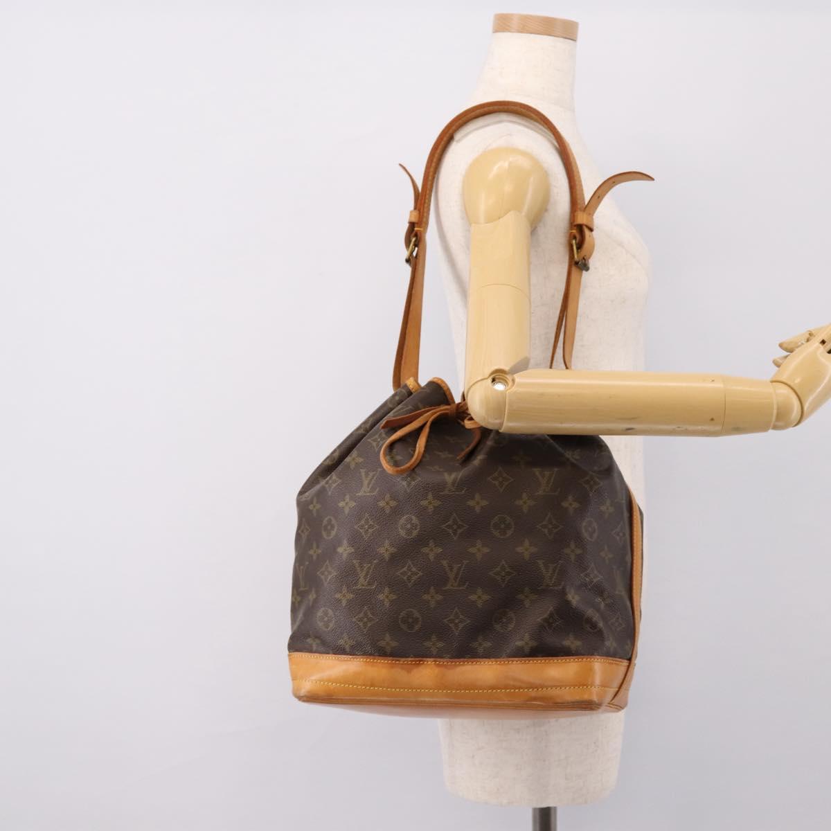 LOUIS VUITTON Monogram Noe Shoulder Bag M42224 LV Auth 199522A