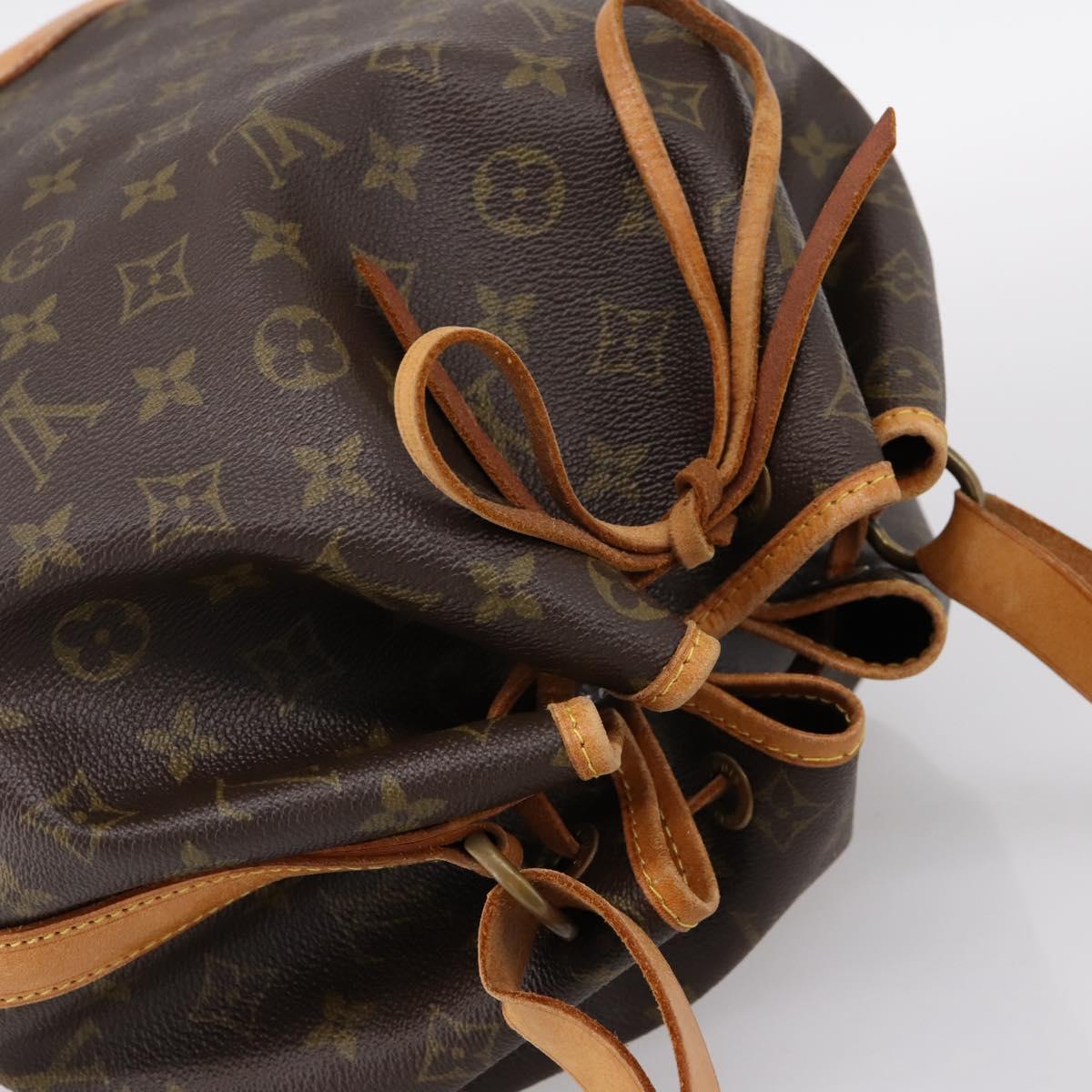 LOUIS VUITTON Monogram Noe Shoulder Bag M42224 LV Auth 199522A