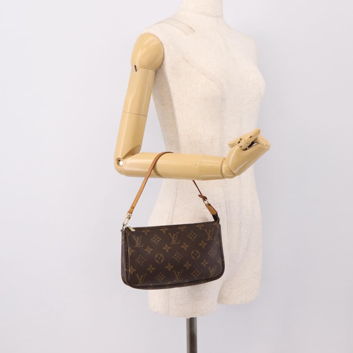 LOUIS VUITTON Monogram Pochette Accessoires Pouch M51980 LV Auth 199541A