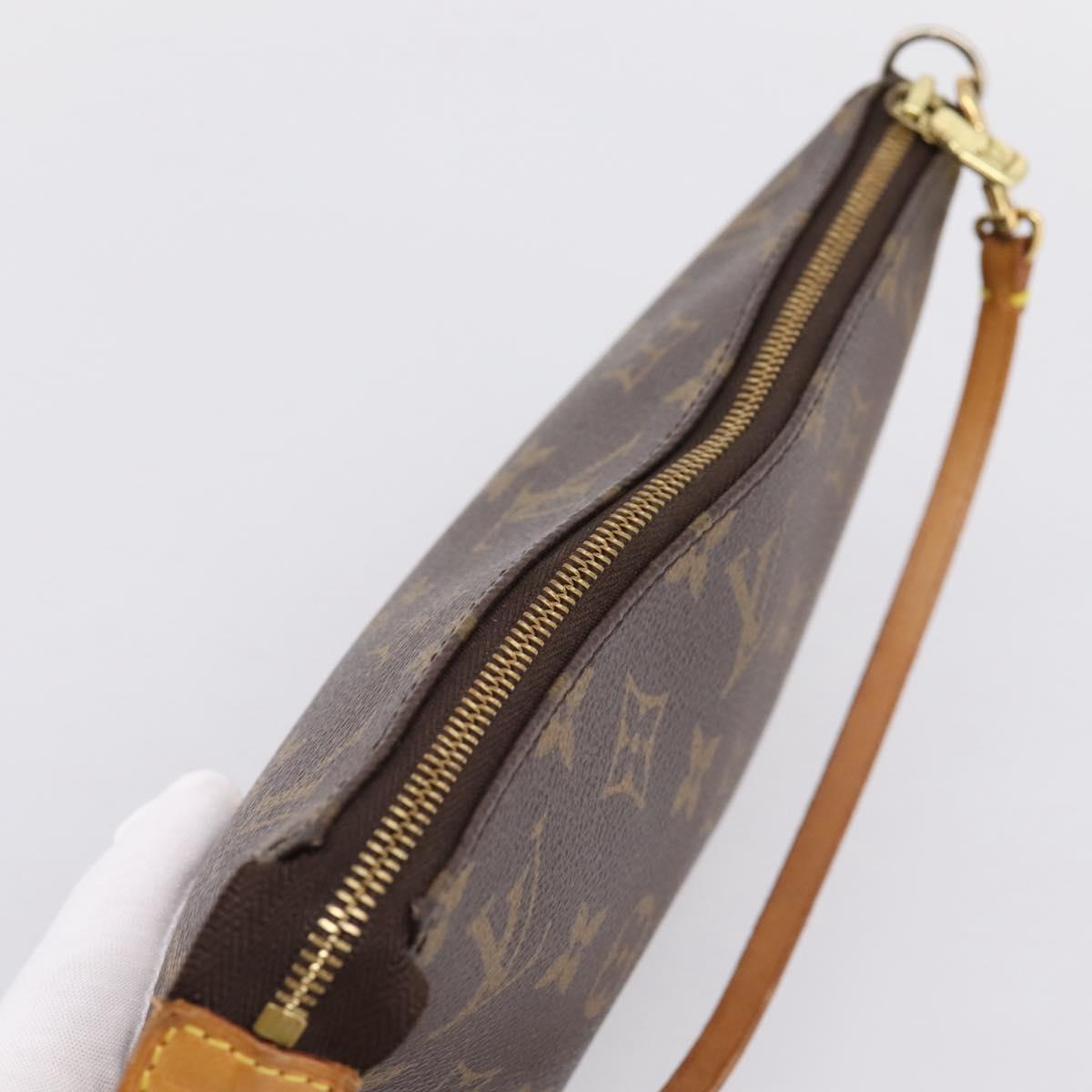 LOUIS VUITTON Monogram Pochette Accessoires Pouch M51980 LV Auth 199541A