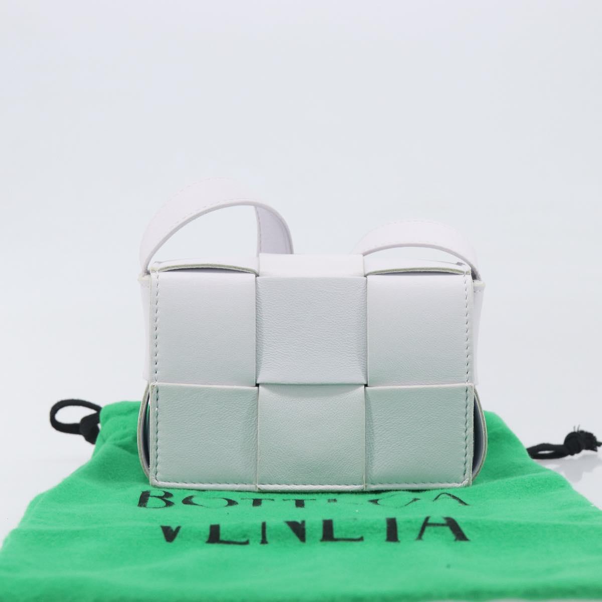 BOTTEGA VENETA MAXI INTRECCIATO Candy Cassette Bag Leather White Auth 199640V