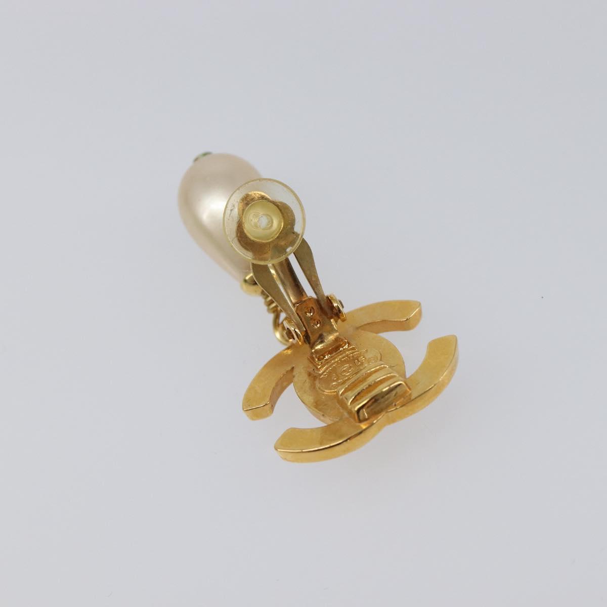 CHANEL Turn Lock Earring metal Gold CC Auth 199733V