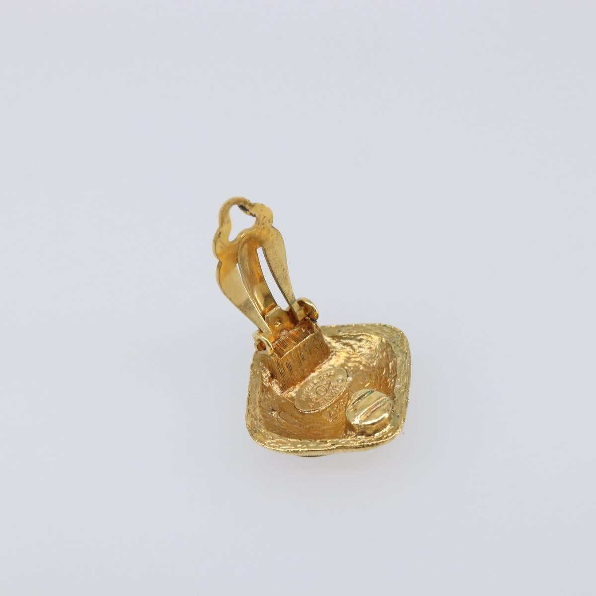 CHANEL Earring metal Gold CC Auth 199734V