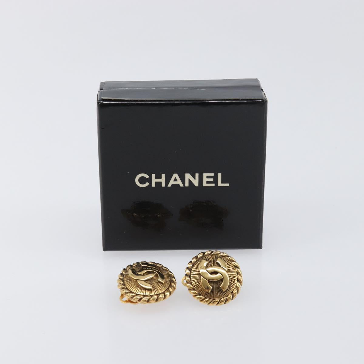 CHANEL Earring metal Gold Tone CC Auth 199736V