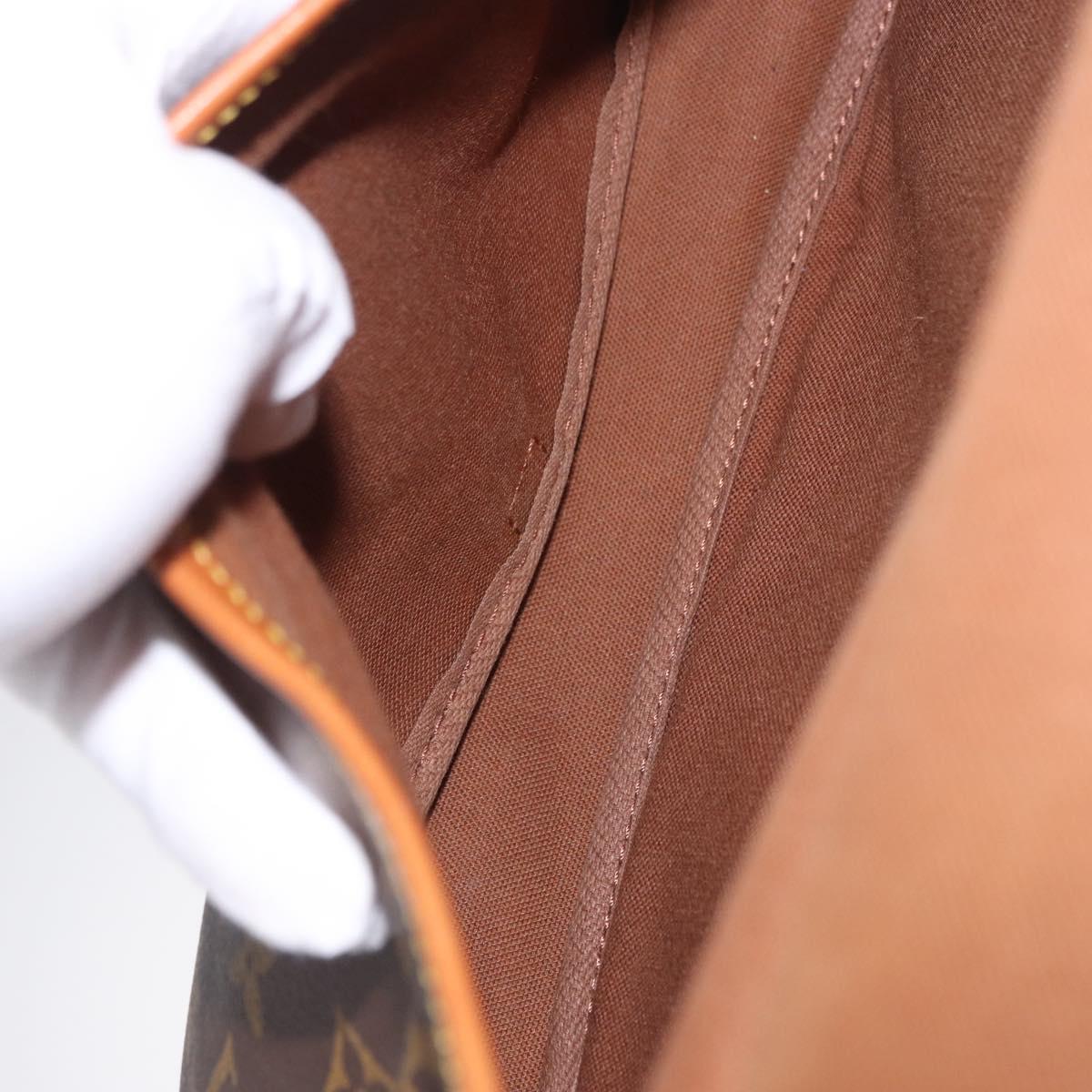 LOUIS VUITTON Monogram Saumur 30 Shoulder Bag M42256 LV Auth 199805A
