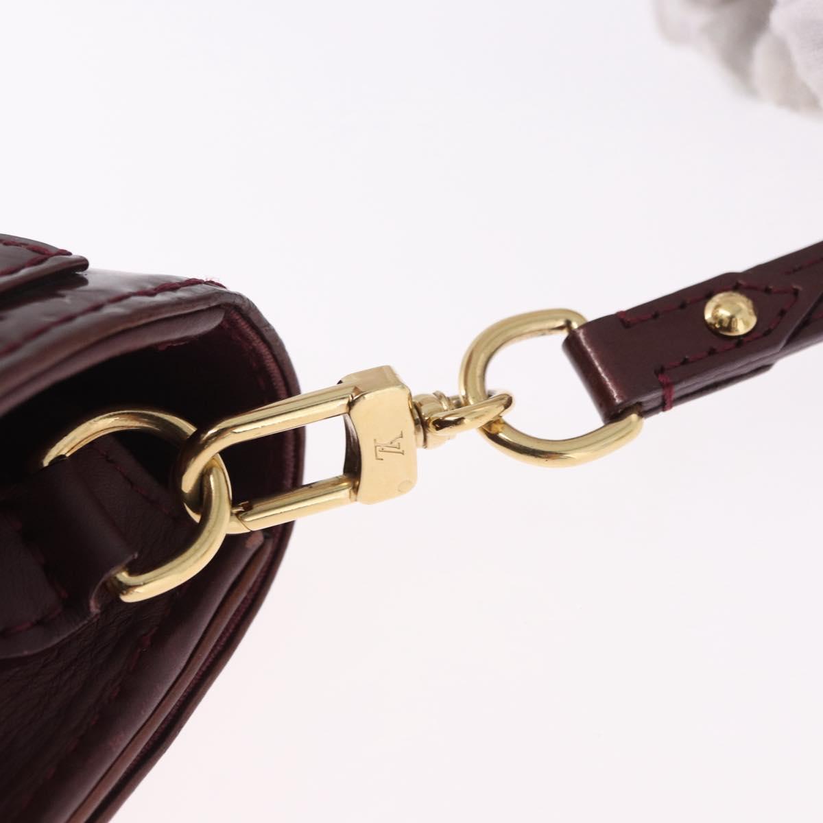 LOUIS VUITTON Monogram Vernis Rossmore PM Bag Rouge Favist M91547 LV Auth 200137