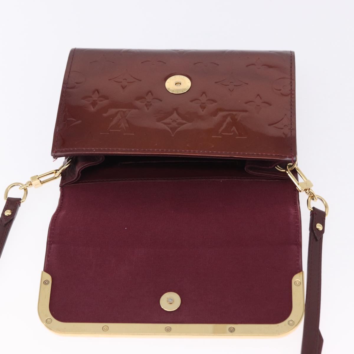 LOUIS VUITTON Monogram Vernis Rossmore PM Bag Rouge Favist M91547 LV Auth 200137
