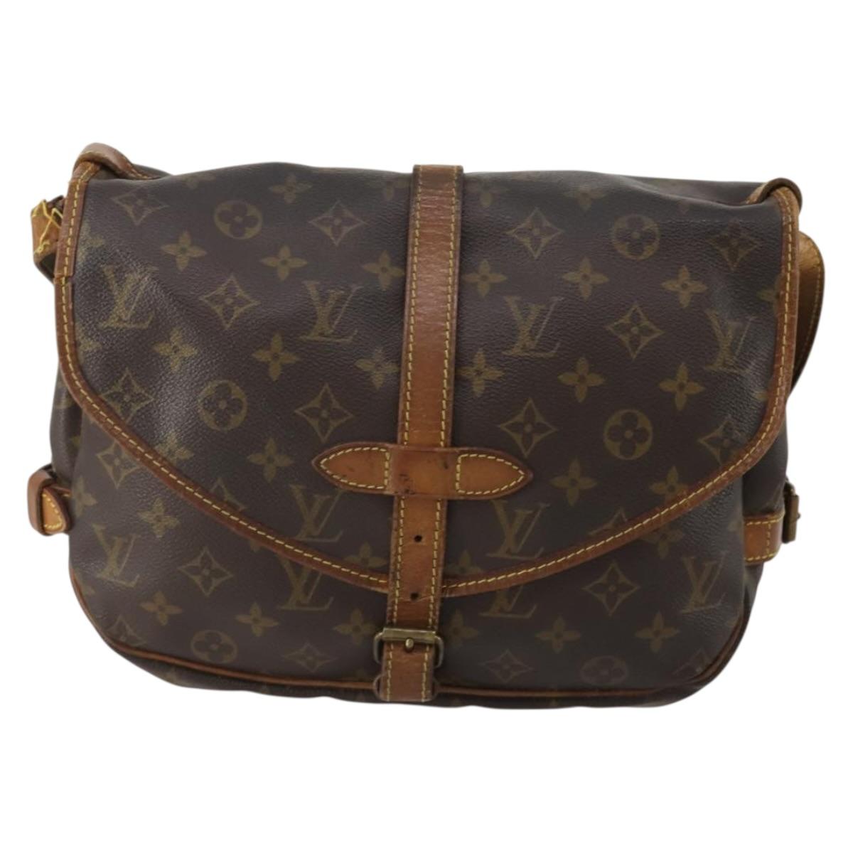 LOUIS VUITTON Monogram Saumur 30 Shoulder Bag M42256 LV Auth 200240