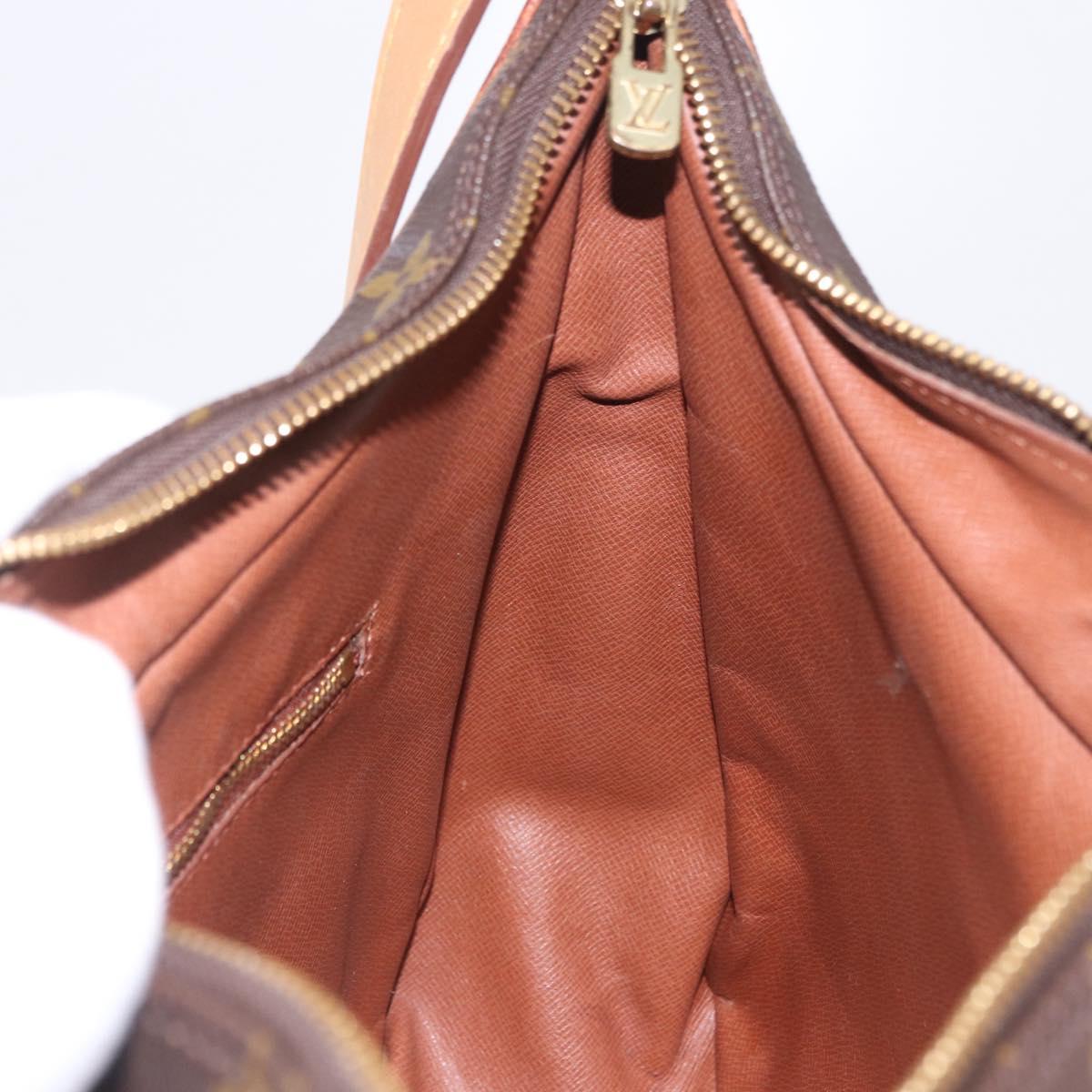 LOUIS VUITTON Monogram Boulogne 30 Shoulder Bag M51265 LV Auth 200340