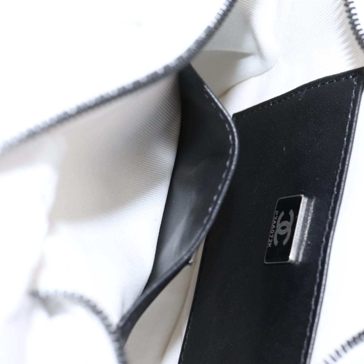 CHANEL Star Shaped Matelasse Chain Shoulder Bag Satin White Black Auth 200368SM