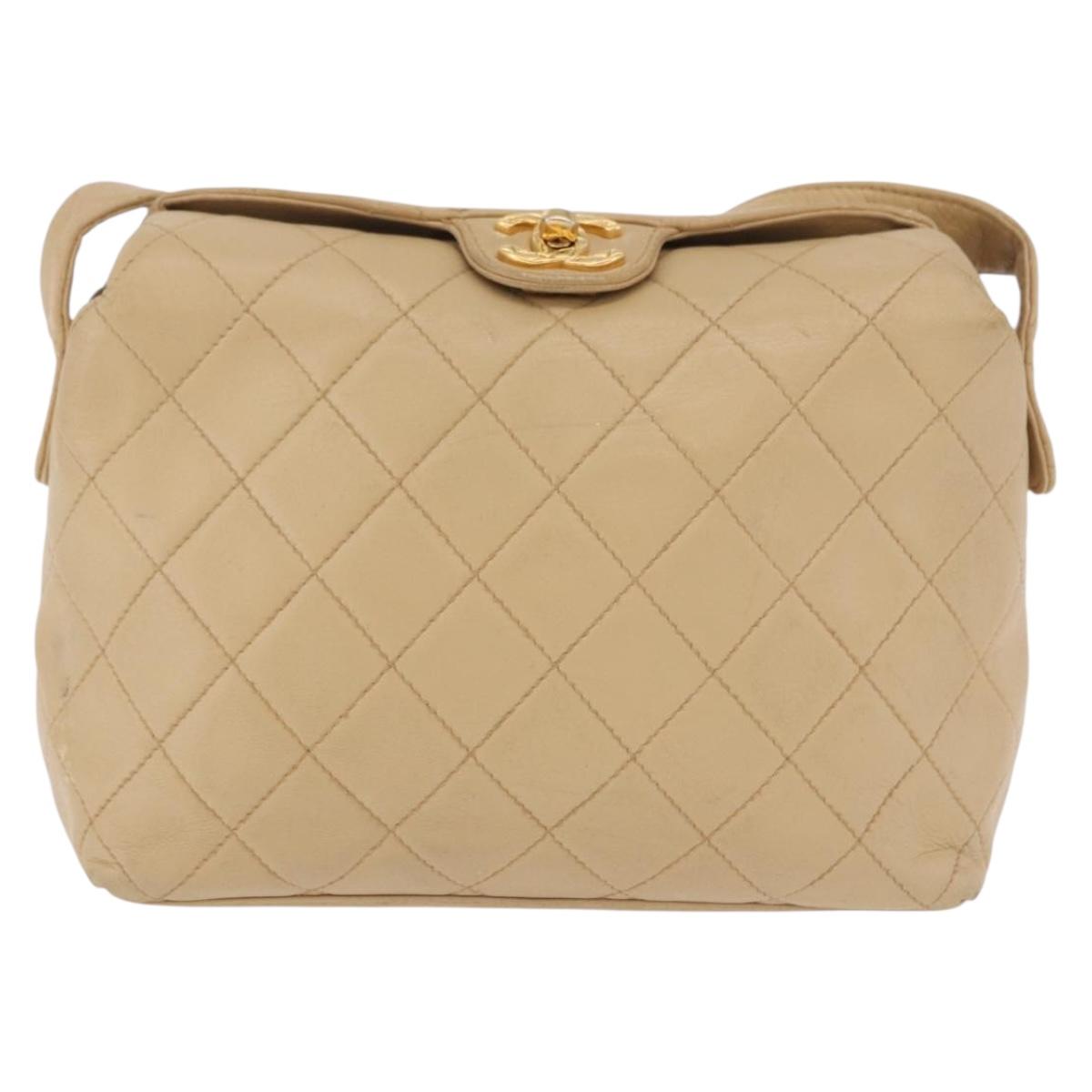 CHANEL Matelasse Shoulder Bag Lamb Skin Beige Gold CC Auth 200437A