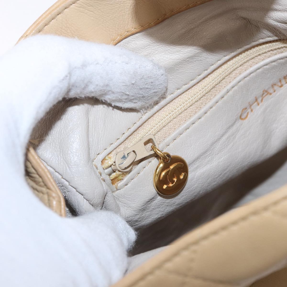 CHANEL Matelasse Shoulder Bag Lamb Skin Beige Gold CC Auth 200437A