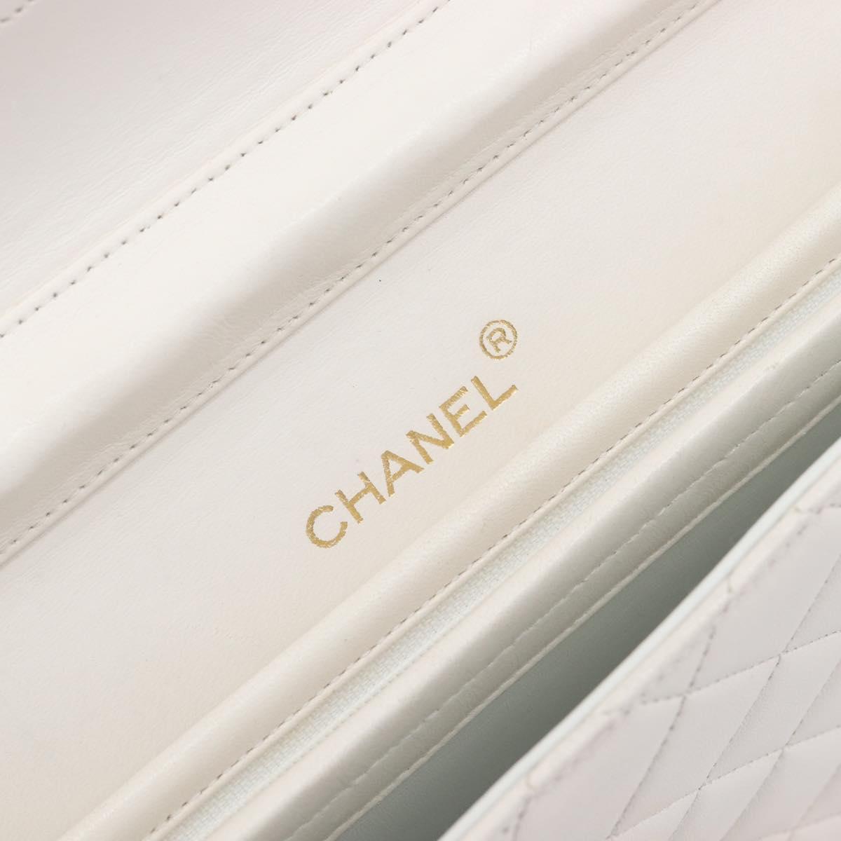 CHANEL Chain Matelasse Shoulder Bag Lamb Skin White Gold CC Auth 200466V