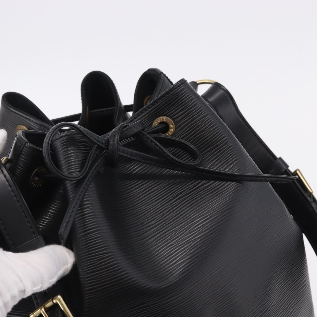 LOUIS VUITTON Epi Petit Noe Shoulder Bag Black M44102 LV Auth 200543V