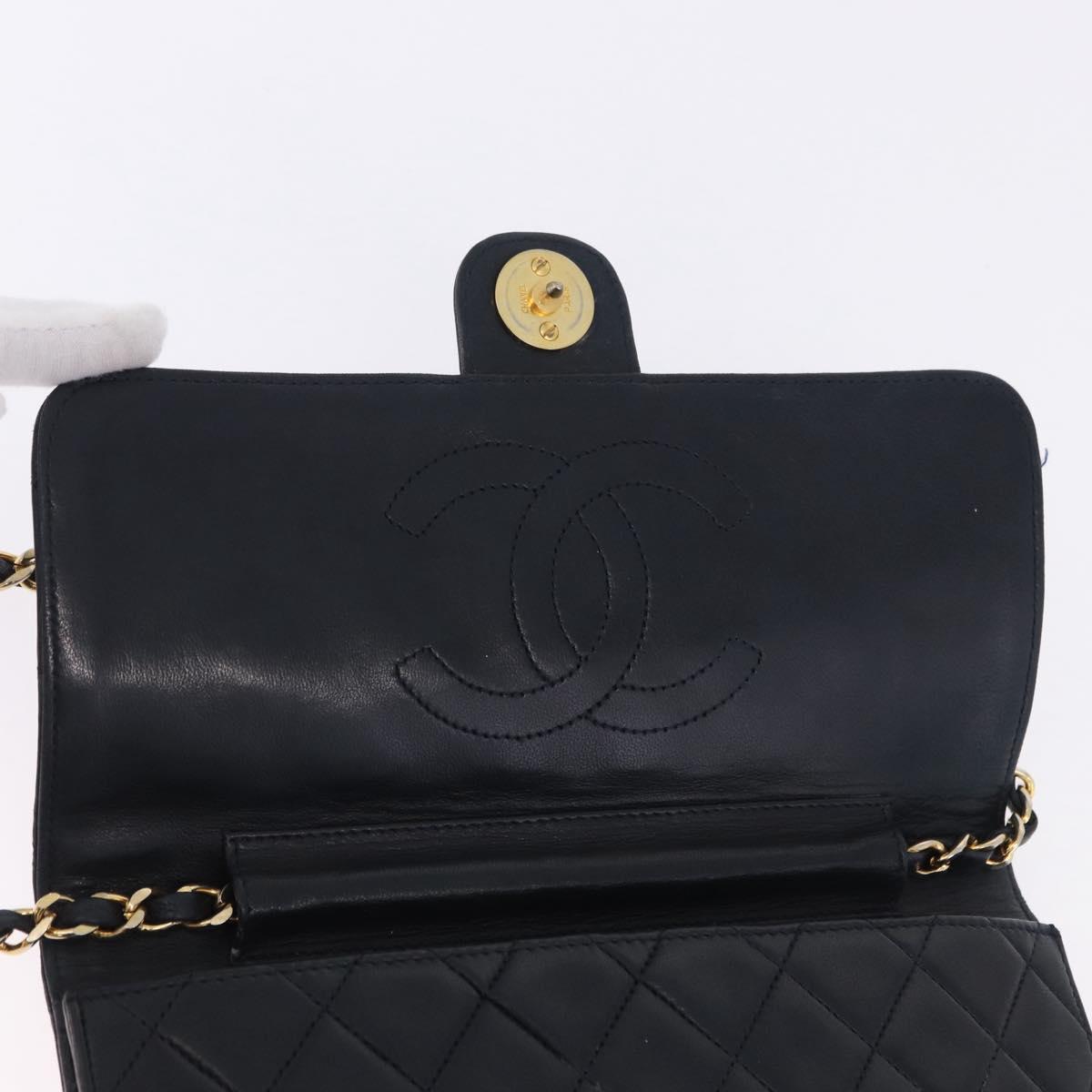 CHANEL Matelasse Chain Shoulder Bag Lamb Skin Navy Gold CC Auth 200577V