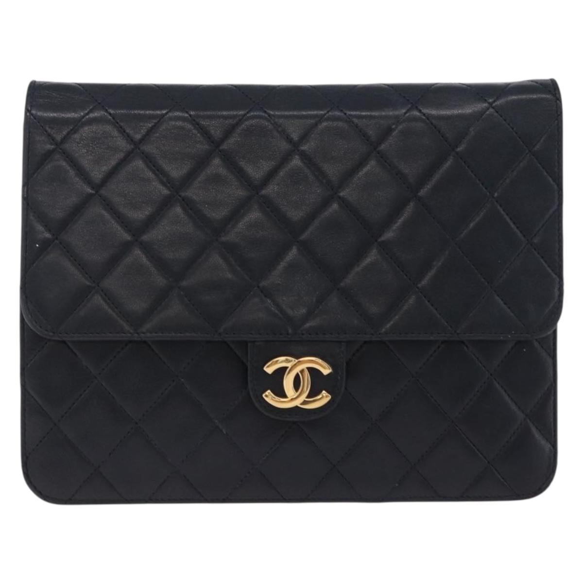 CHANEL Matelasse Chain Shoulder Bag Lamb Skin Navy Gold CC Auth 200577V