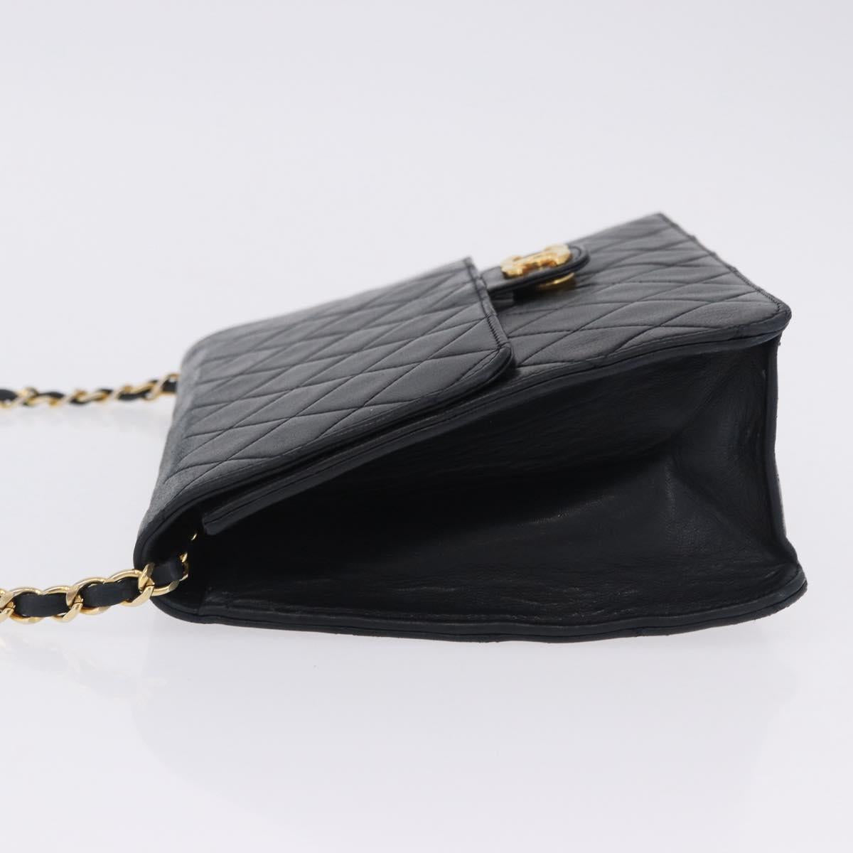 CHANEL Matelasse Chain Shoulder Bag Lamb Skin Navy Gold CC Auth 200577V